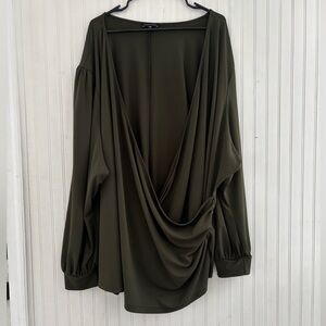Universal Standard Women's Forest Green Long Sleeve Faux Wrap Top Size 4XL